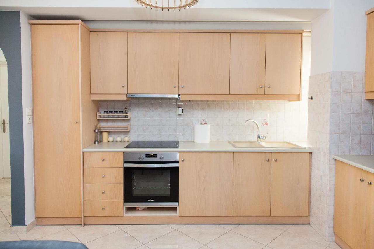 Beautiful, Deluxe Kallithea Apt Atene Esterno foto