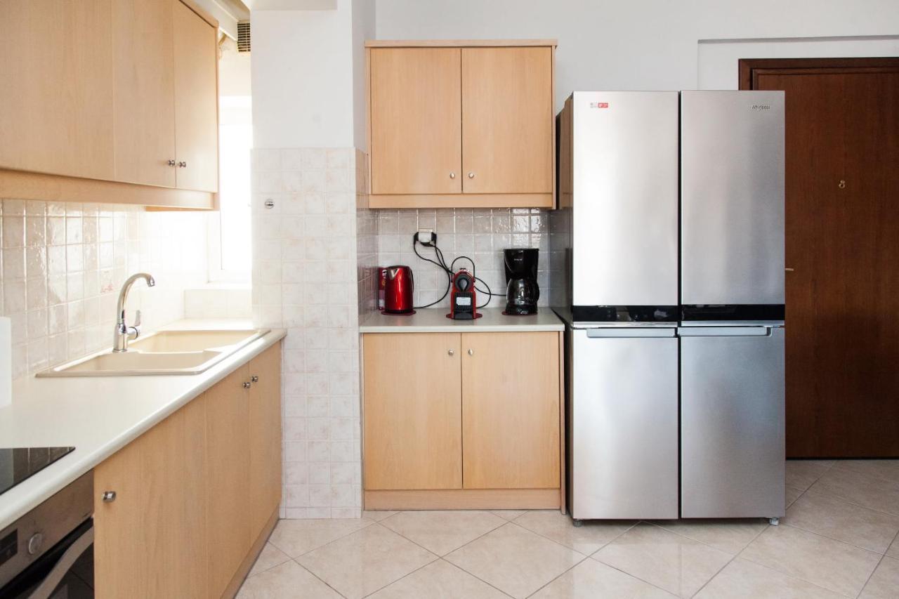 Beautiful, Deluxe Kallithea Apt Atene Esterno foto